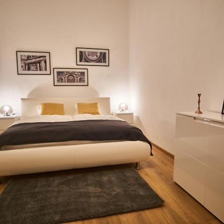 D20 Apartman | Budapest Budapeste Exterior foto
