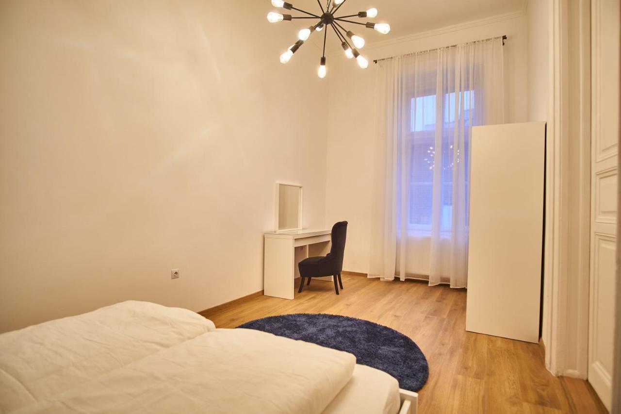 D20 Apartman | Budapest Budapeste Exterior foto