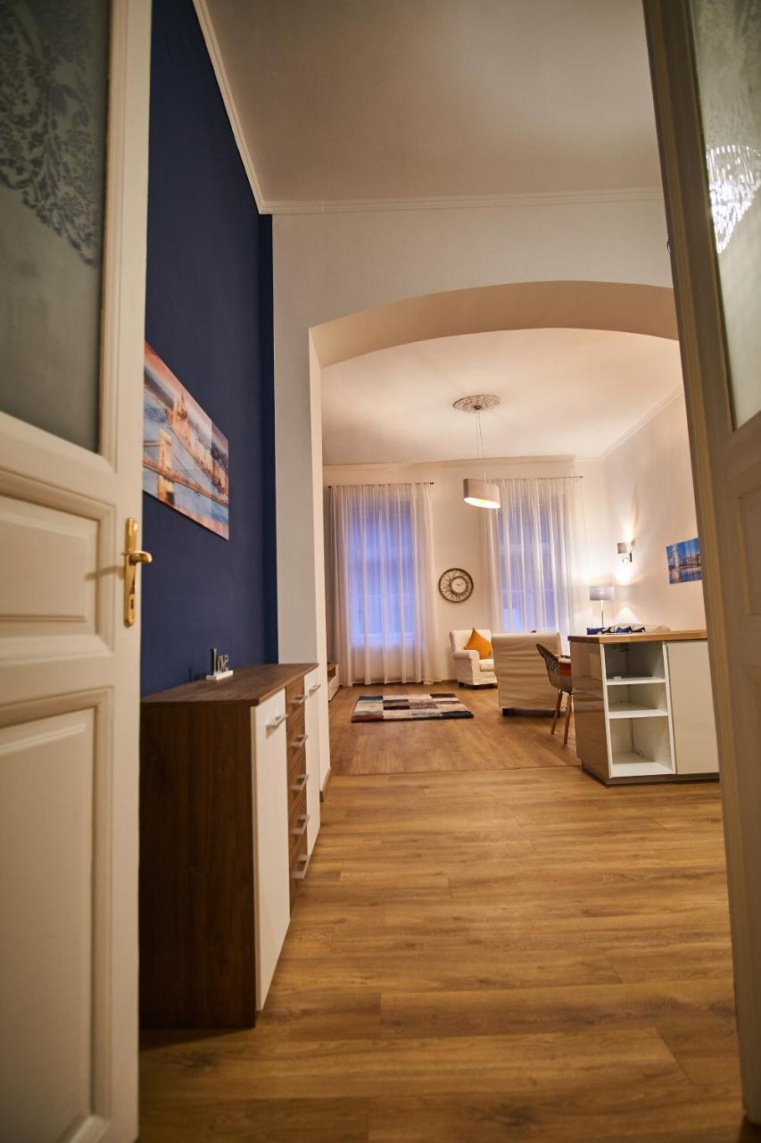 D20 Apartman | Budapest Budapeste Exterior foto