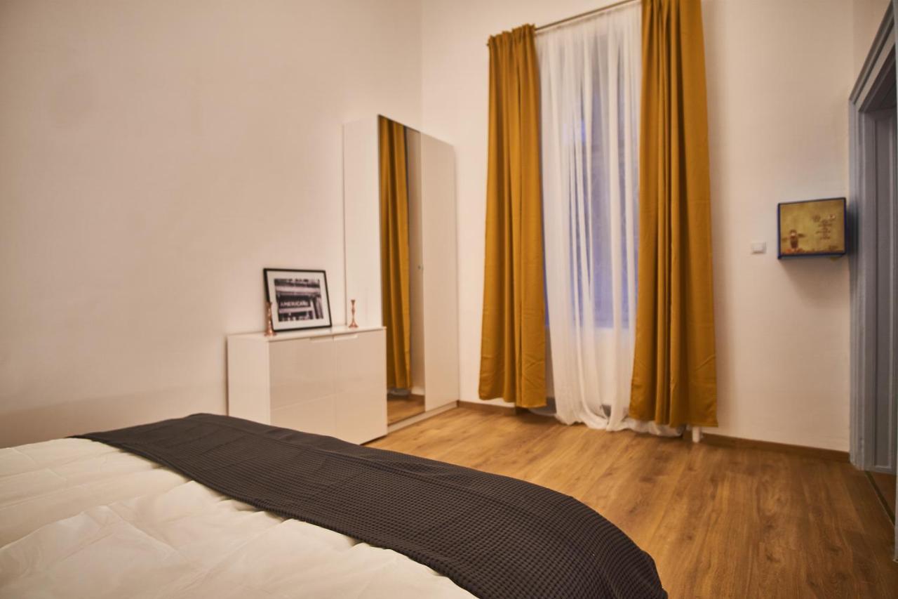 D20 Apartman | Budapest Budapeste Exterior foto