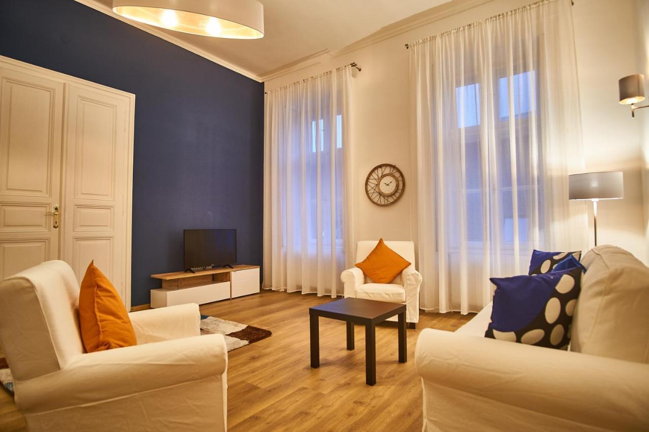 D20 Apartman | Budapest Budapeste Exterior foto